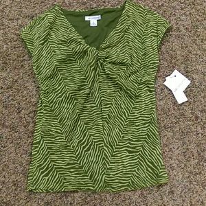 ***Brand new*** Green zebra print shirt